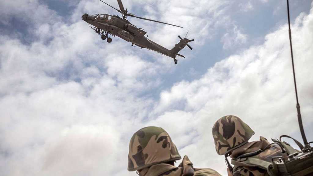Des hélicoptères américains effectuent des exercices de tir réel en Corée du Sud