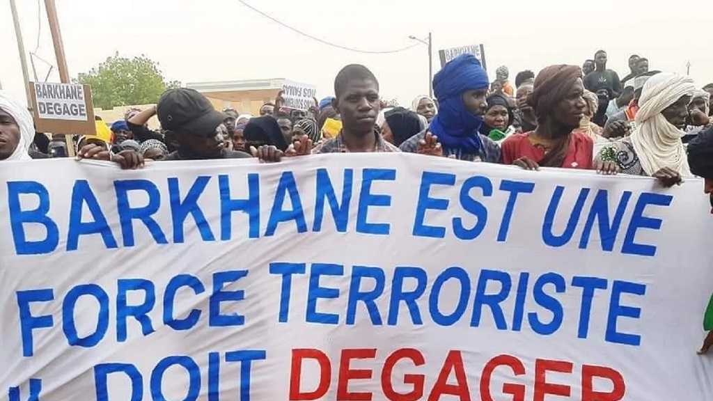 «Barkhane dégage»: manifestation au Mali pour accélérer le départ de l’armée française