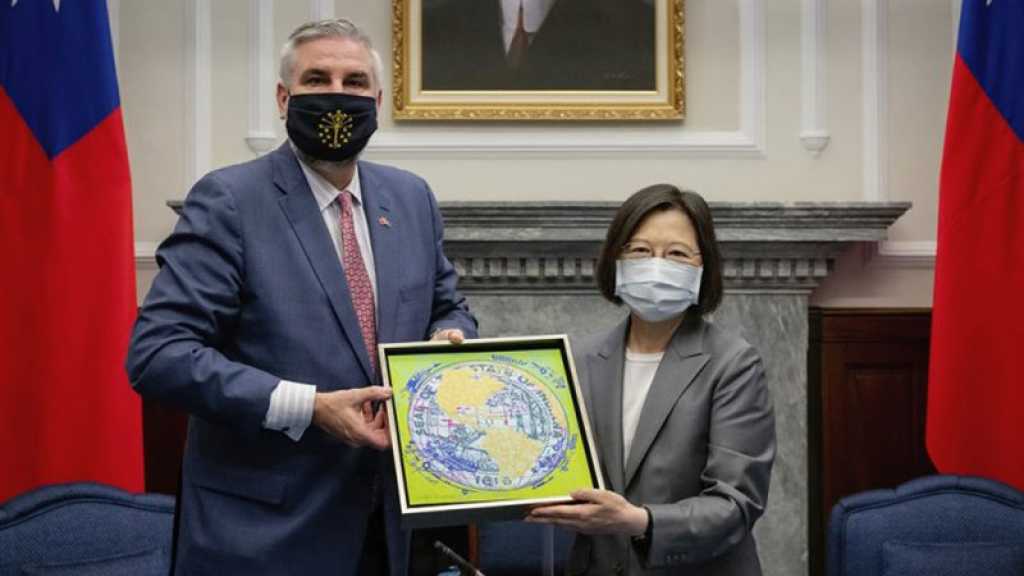 Un gouverneur américain en visite à Taïwan