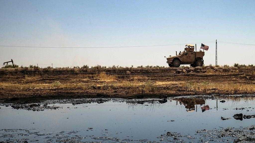 Les forces US envoient 50 camions-citernes transportant du pétrole volé en Syrie vers leurs bases en Irak 
