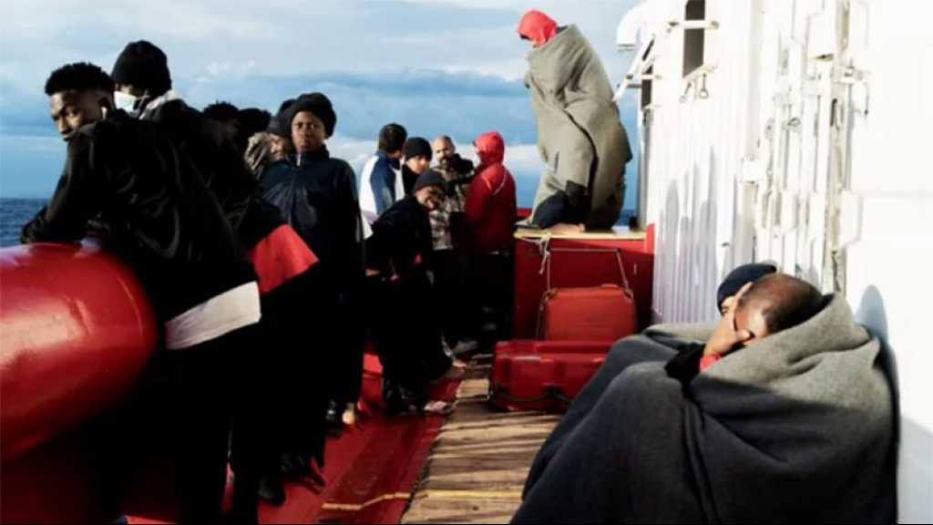 Premier débarquement en France d’un navire ambulance portant secours aux migrants