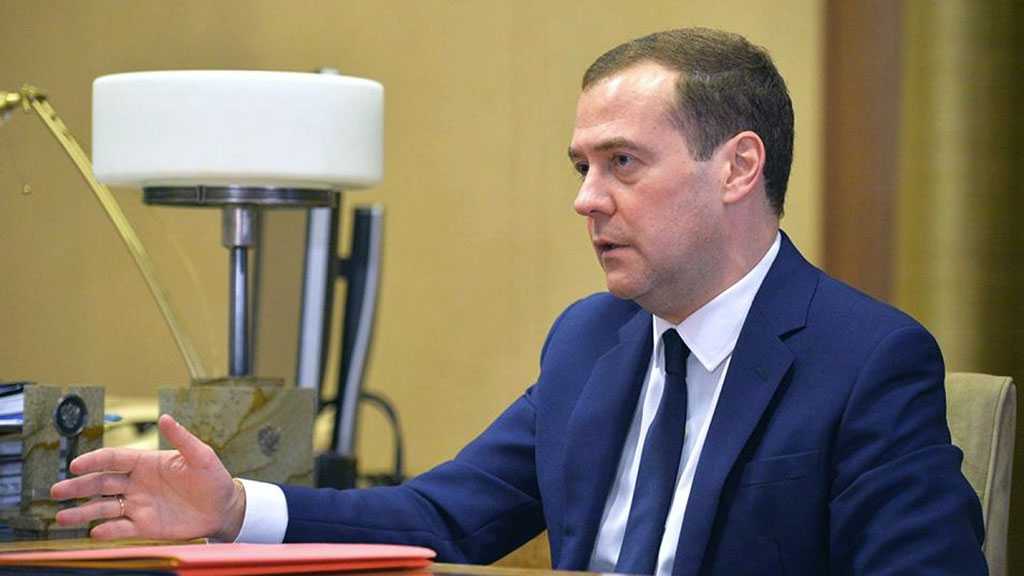 Medvedev: la fourniture à l’Ukraine de munitions à l’uranium appauvri aura des conséquences désastreuses