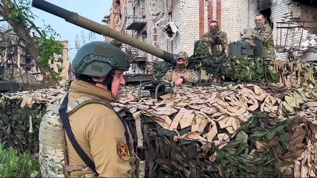 Ukraine: Wagner a commencé à transférer à l’armée russe ses positions à Bakhmout