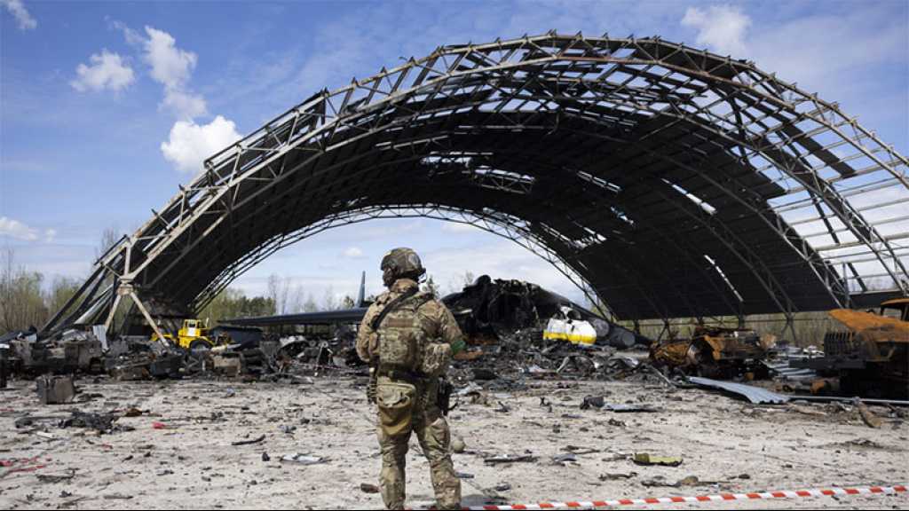 Guerre en Ukraine: Moscou frappe des aérodromes, Kiev des ponts