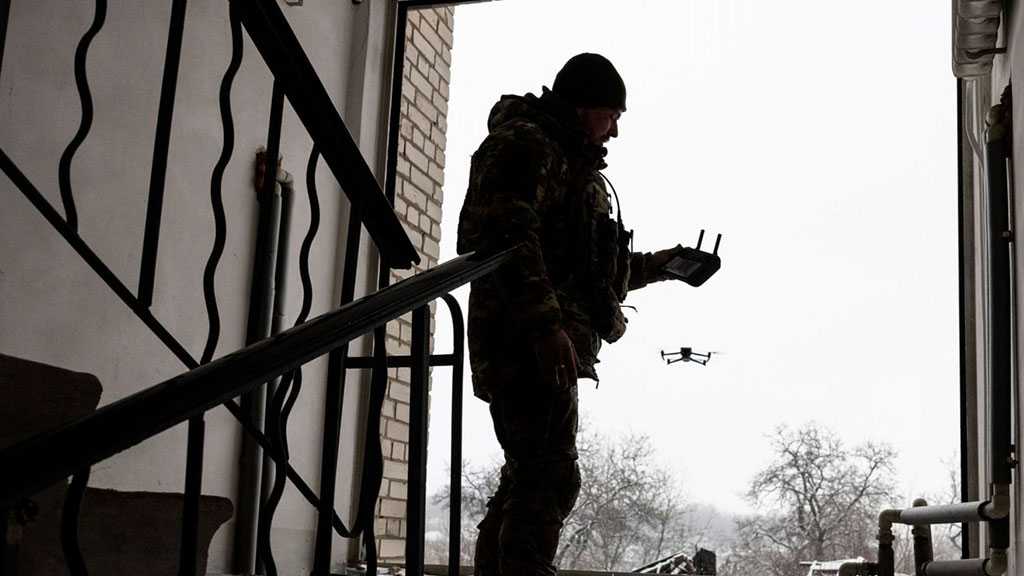La Défense russe abat 13 drones ukrainiens près de la Crimée et de Moscou