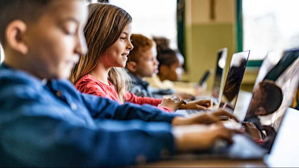 L’Unesco recommande une limite d’âge pour l’utilisation de l’intelligence artificielle à l’école