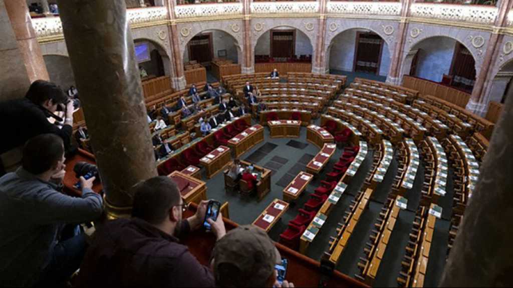 Suède dans l’Otan: en Hongrie, le parti au pouvoir boycotte une session du Parlement