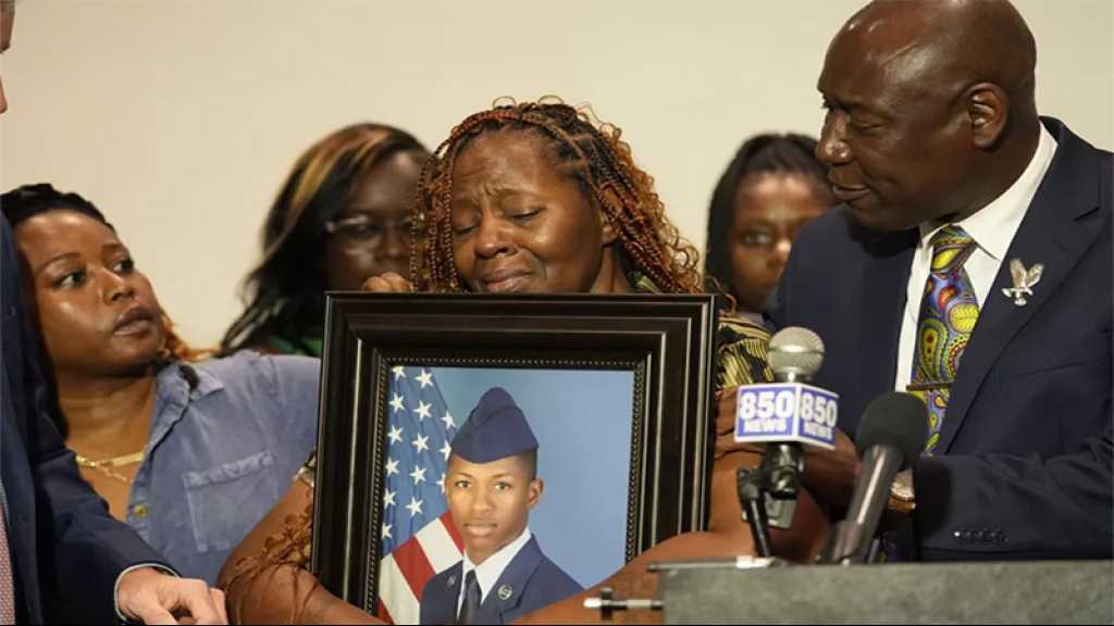 États-Unis: Un militaire noir tué par la police, la famille réclame justice