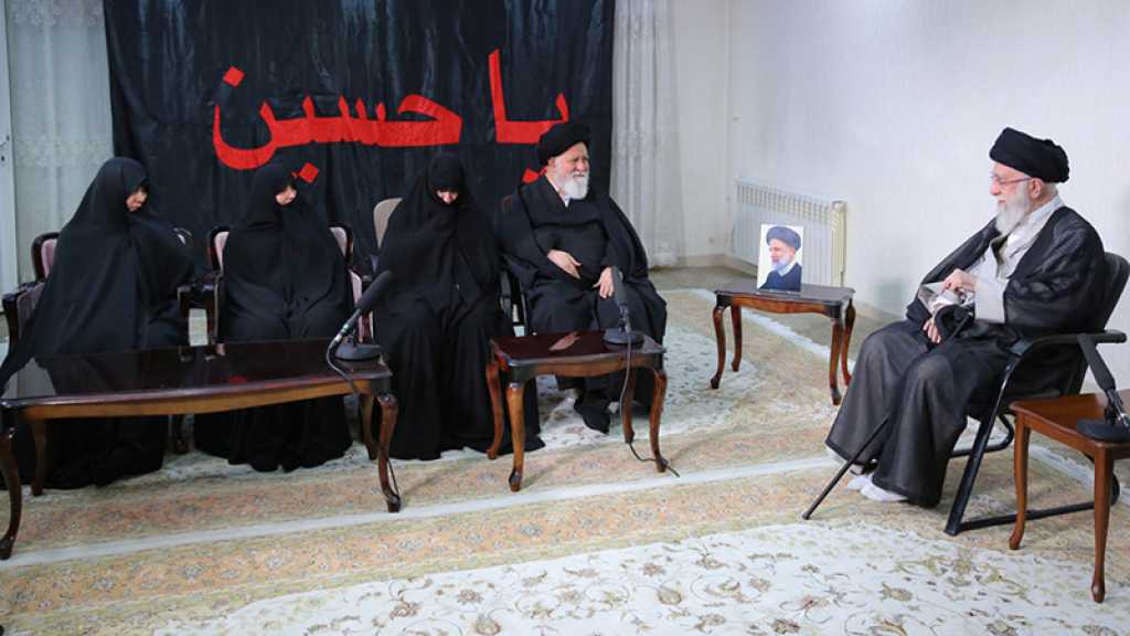 L’imam Khamenei: La participation massive du peuple aux funérailles du martyr Raïssi montre la puissance de l’Iran