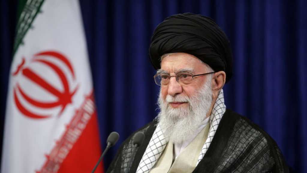 L’imam Khamenei: «Israël» s’est mis à genou face à l’Axe de la Résistance, malgré le soutien américain