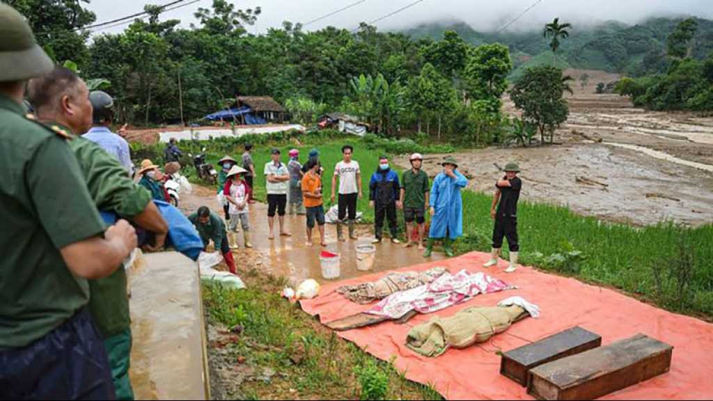 Vietnam: 143 morts dans un glissement de terrain, de nombreux disparus