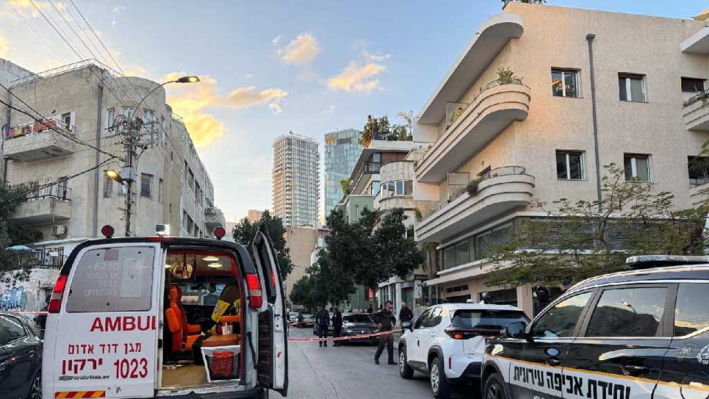 Un «Israélien» tué et deux autres blessés dans une opération à l’arme blanche à «Tel Aviv»