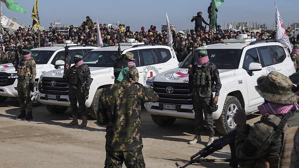 Gaza: 6 captifs «israéliens» libérés samedi et 4 corps restitués jeudi, le Hamas rejette désarmement ou retrait