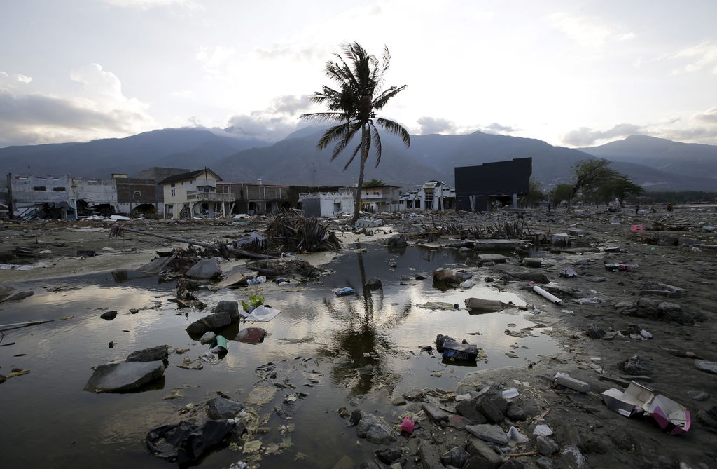 #Indonésie: encore plus de 1.000 disparus présumés après le #séisme et le #tsunami